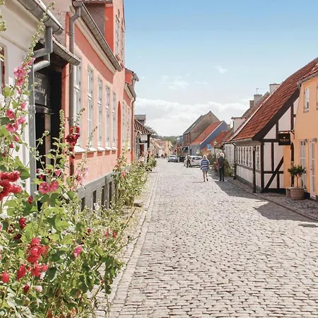 Gorgeous Apartment In Ebeltoft With Sauna *