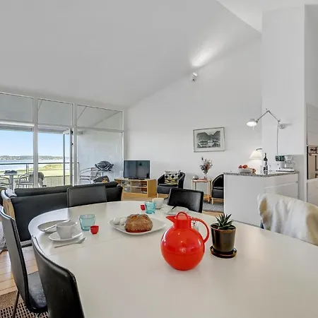 아파트 Gorgeous Apartment In Ebeltoft With Sauna *