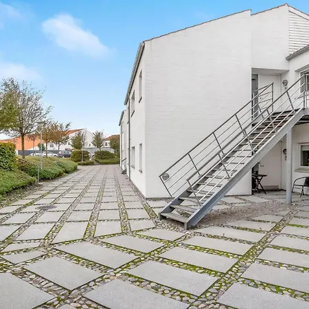 아파트 Gorgeous Apartment In Ebeltoft With Sauna *